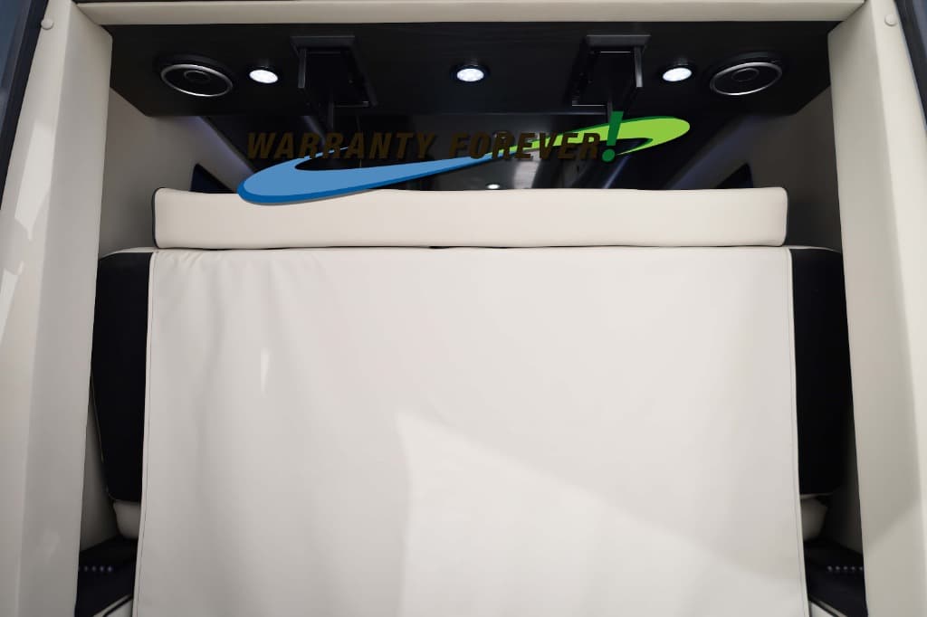 2026 OGV Luxury Coach 2026 OGV Luxury Coach V-Tour - thumbnail 6