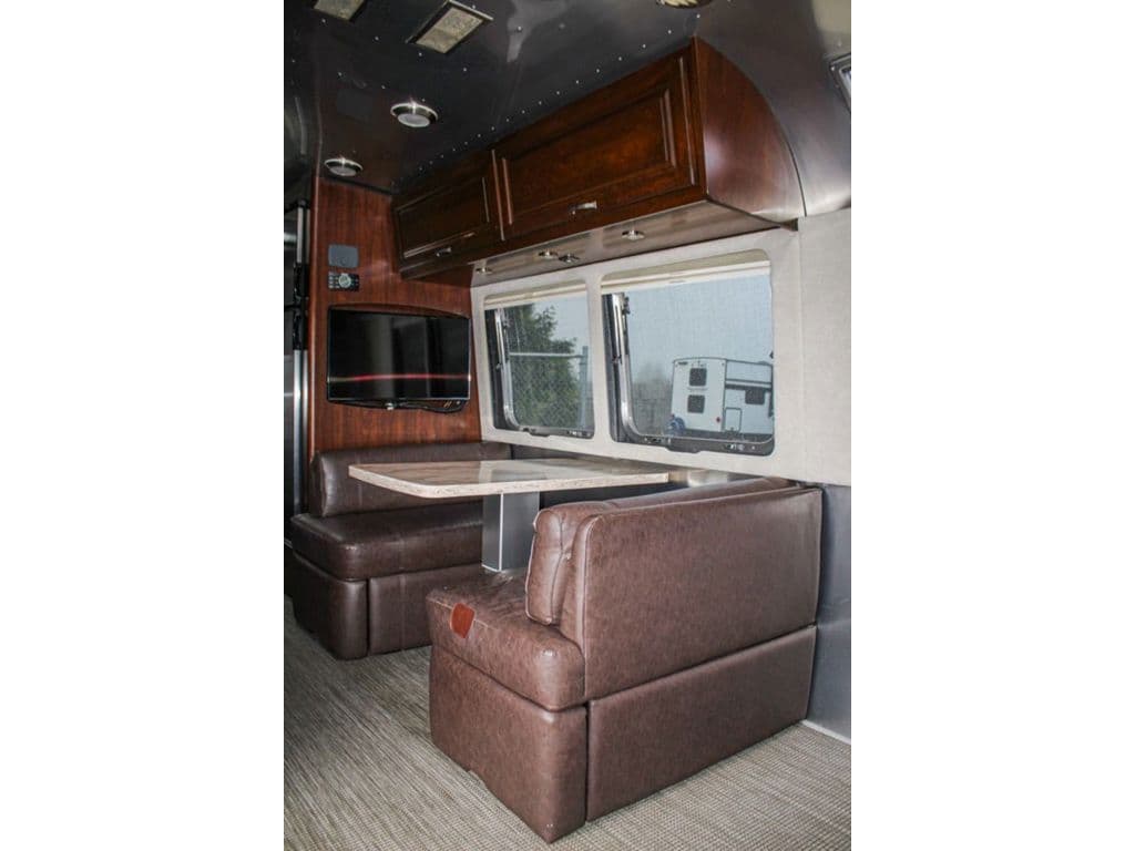 2016 Airstream 2016 Airstream Classic - thumbnail 14