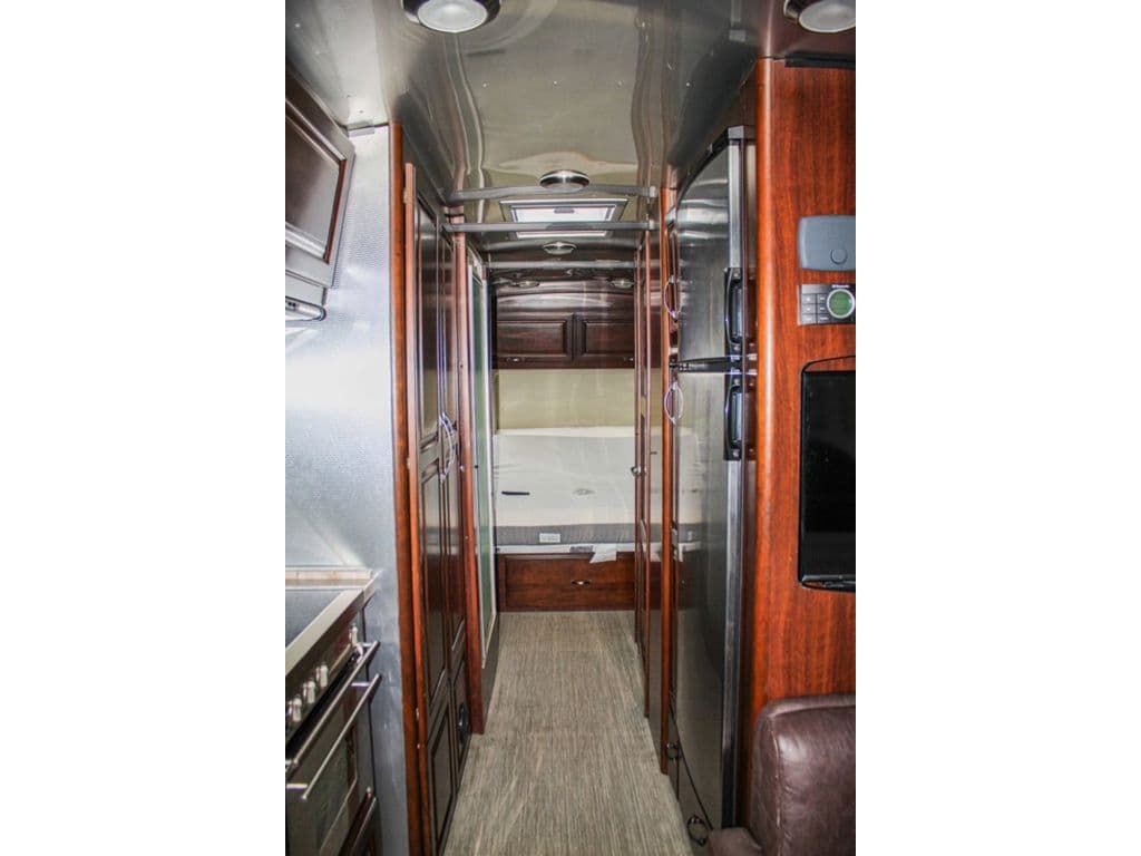 2016 Airstream 2016 Airstream Classic - thumbnail 20
