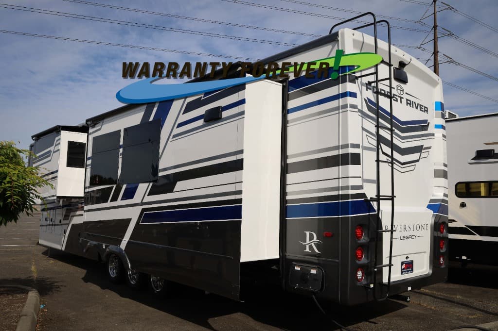 2027 Forest River 2027 Forest River RiverStone - thumbnail 4