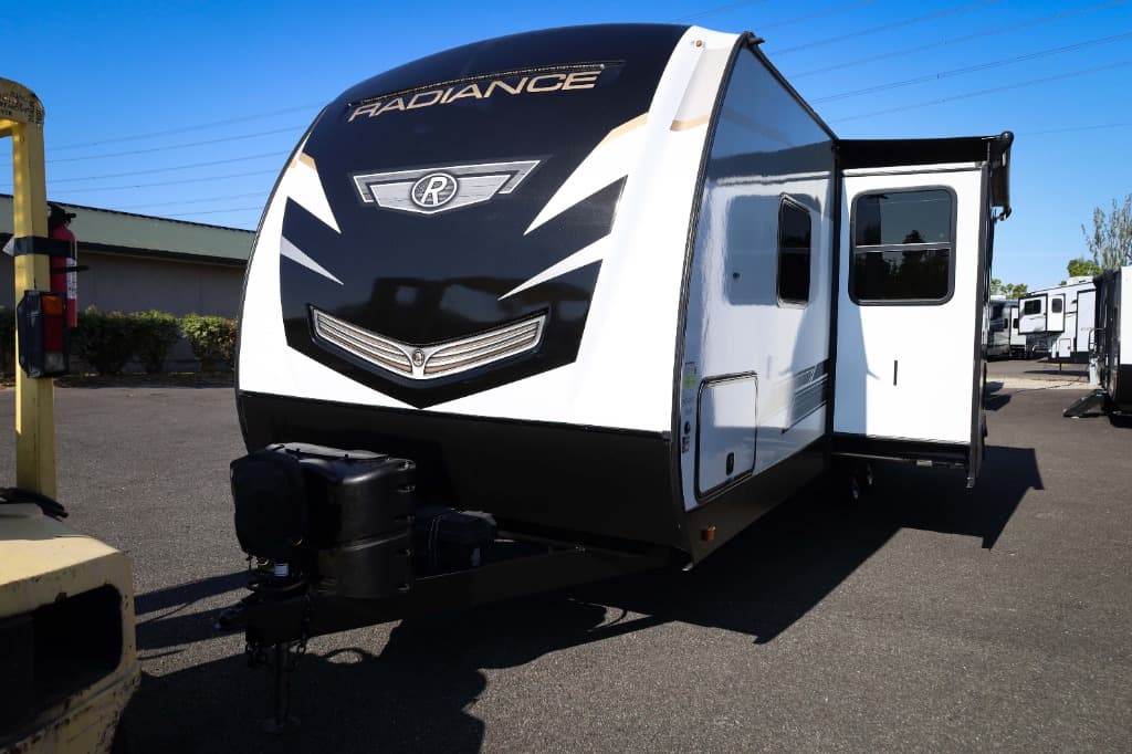 2023 Cruiser 2023 Cruiser Radiance Ultra Lite - thumbnail 2