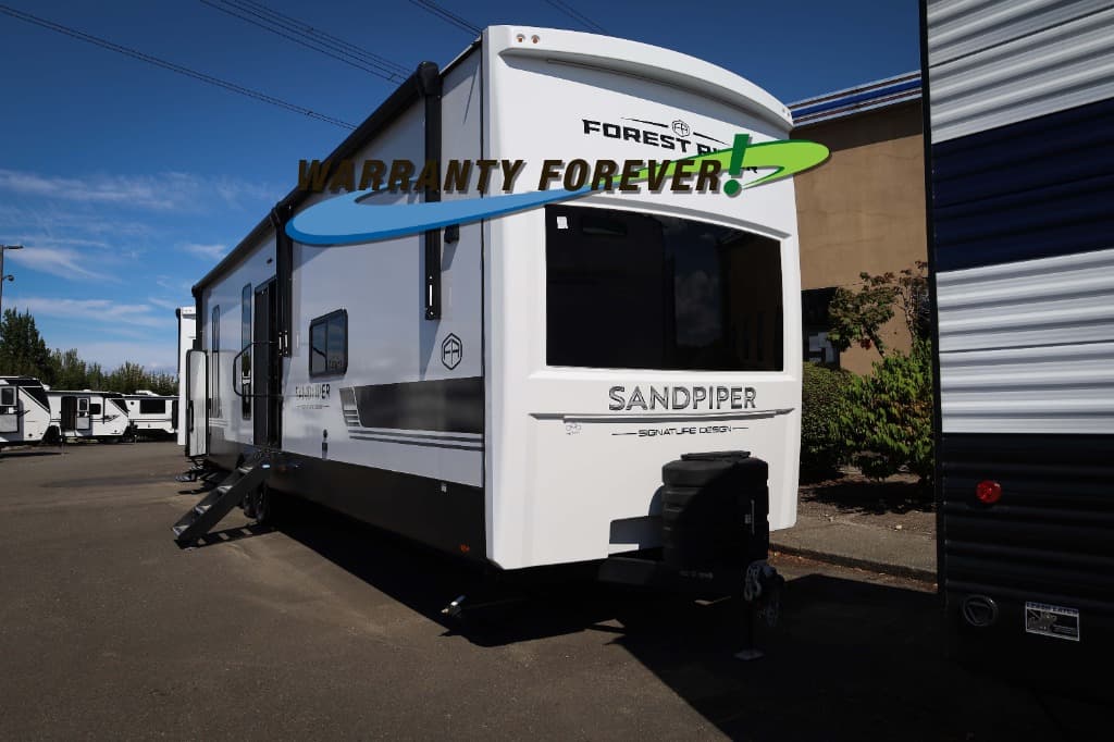 2027 Forest River 2027 Forest River Sandpiper Destination - image 1