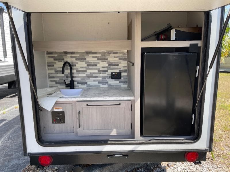 2024 Dutchmen 2024 Dutchmen Coleman - thumbnail 11