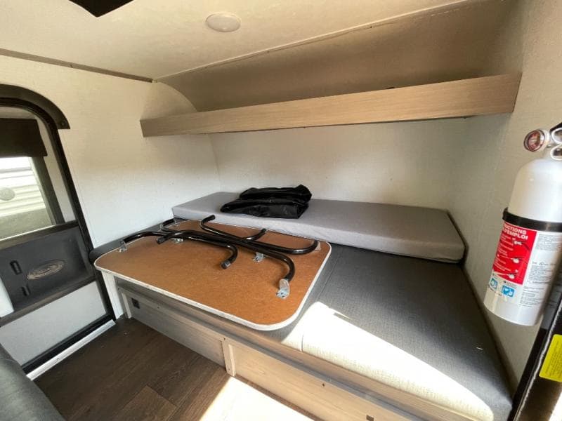 2024 Dutchmen 2024 Dutchmen Coleman - thumbnail 6