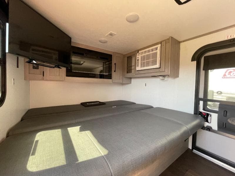 2024 Dutchmen 2024 Dutchmen Coleman - thumbnail 9