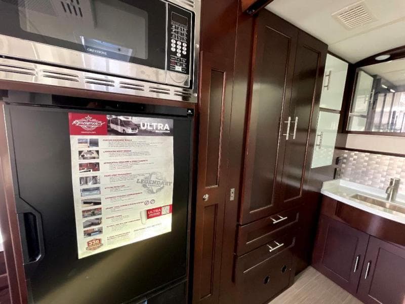 2023 Regency RV 2023 Regency RV Ultra Brougham - thumbnail 16