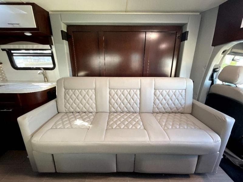 2023 Regency RV 2023 Regency RV Ultra Brougham - thumbnail 20