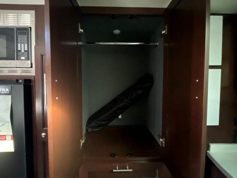 2023 Regency RV 2023 Regency RV Ultra Brougham - thumbnail 27