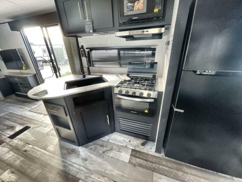 2023 Springdale 2023 Springdale 38FL - thumbnail 18