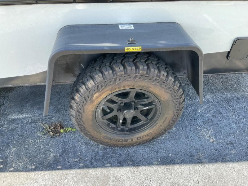 2023 Encore RV 2023 Encore RV ROG - thumbnail 9