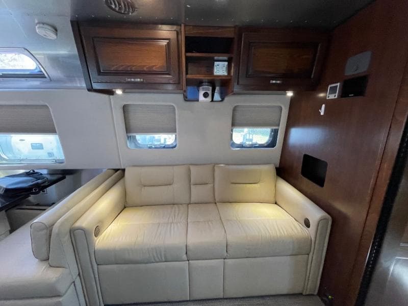 2019 Airstream 2019 Airstream Classic - thumbnail 17