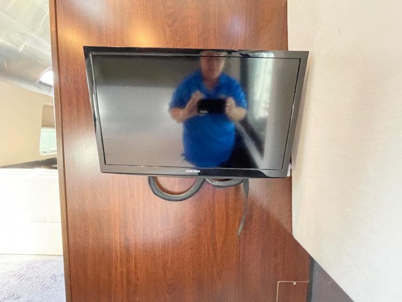 2019 Airstream 2019 Airstream Classic - thumbnail 25