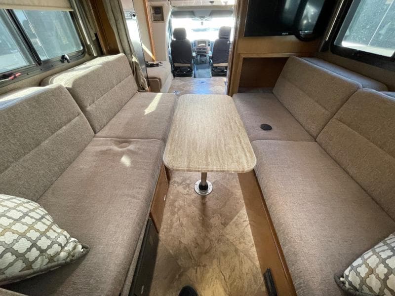 2018 Thor Motor Coach 2018 Thor Motor Coach Citation - thumbnail 8