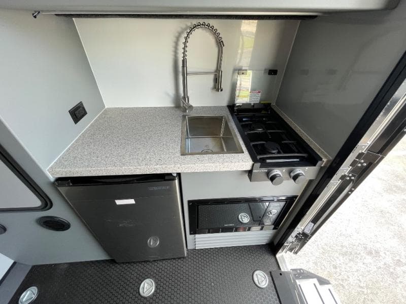 2023 Encore RV 2023 Encore RV ROG - thumbnail 17