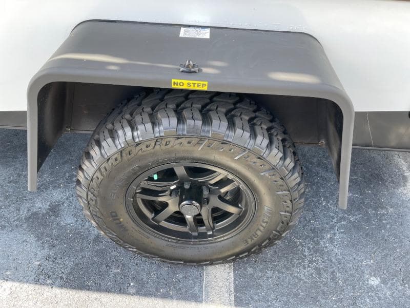 2023 Encore RV 2023 Encore RV ROG - thumbnail 6