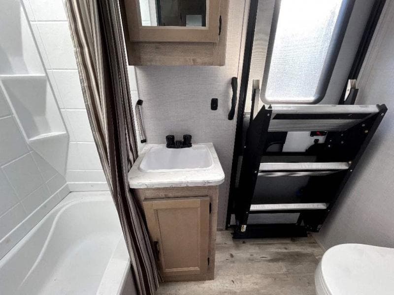 2023 Gulf Stream 2023 Gulf Stream Conquest - thumbnail 21