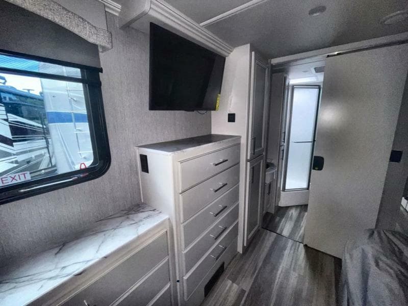 2023 Fleetwood RV 2023 Fleetwood RV PACE ARROW - thumbnail 31