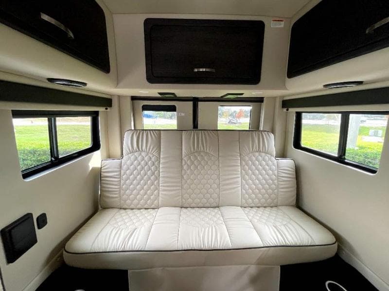 2025 Midwest Automotive Designs 2025 Midwest Automotive Designs Legend - thumbnail 20