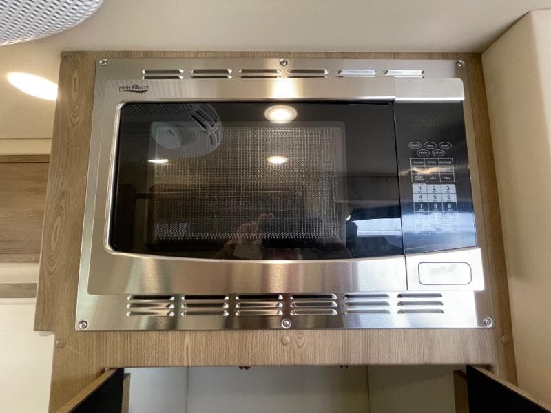 2025 Midwest Automotive Designs 2025 Midwest Automotive Designs Legend - thumbnail 25