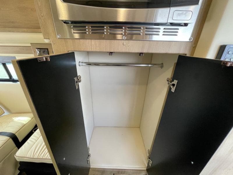 2025 Midwest Automotive Designs 2025 Midwest Automotive Designs Legend - thumbnail 26