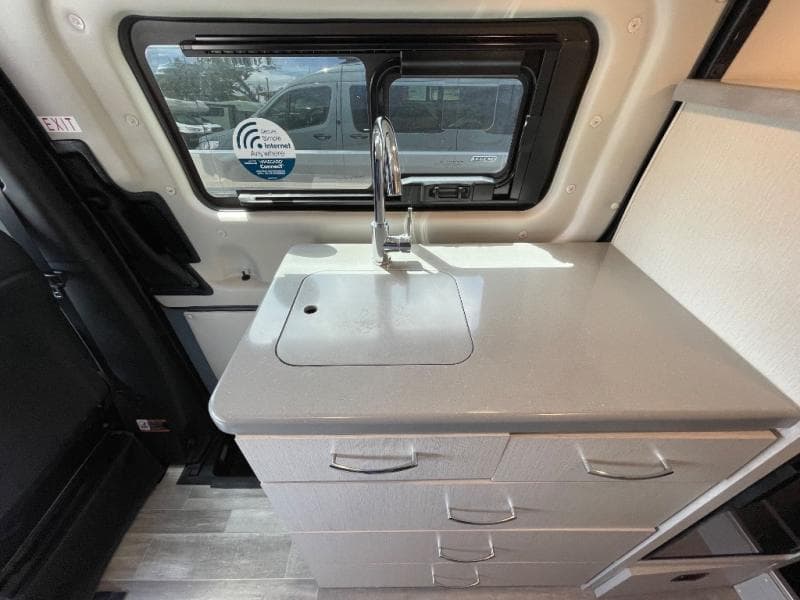 2024 Thor Motor Coach 2024 Thor Motor Coach Tranquility - thumbnail 11