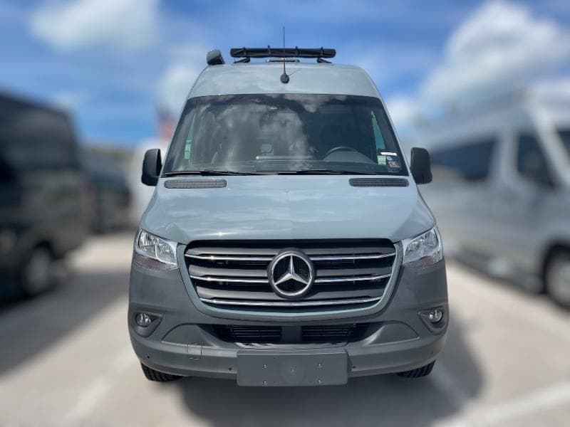 2024 Thor Motor Coach 2024 Thor Motor Coach Tranquility - thumbnail 3