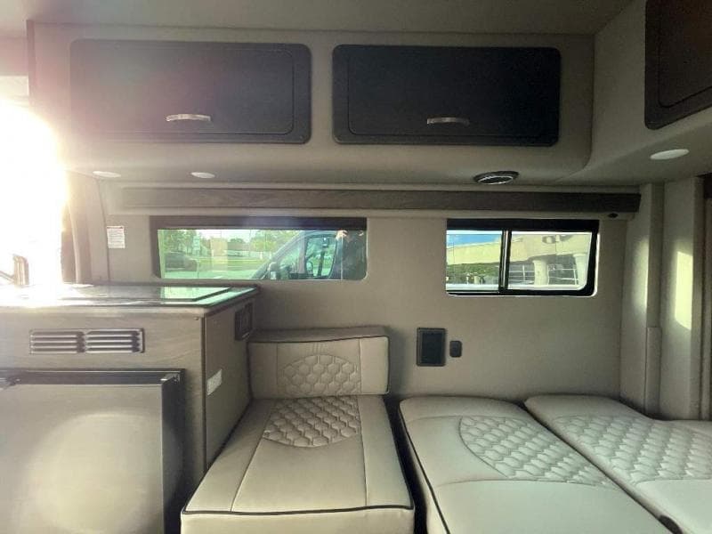 2025 Midwest Automotive Designs 2025 Midwest Automotive Designs Legend - thumbnail 22