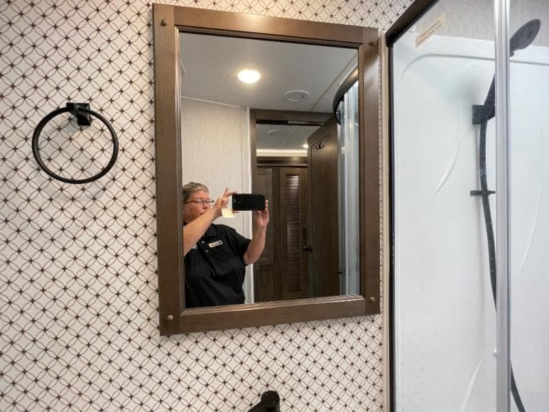 2023 Coachmen 2023 Coachmen Mirada - thumbnail 31