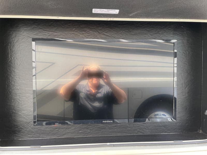 2023 Coachmen 2023 Coachmen Mirada - thumbnail 44