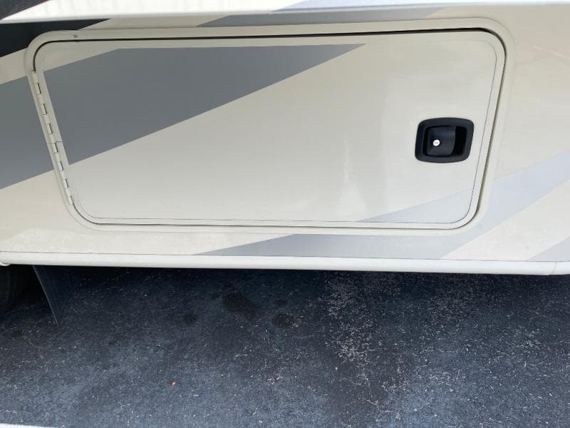 2023 Coachmen 2023 Coachmen Mirada - thumbnail 58