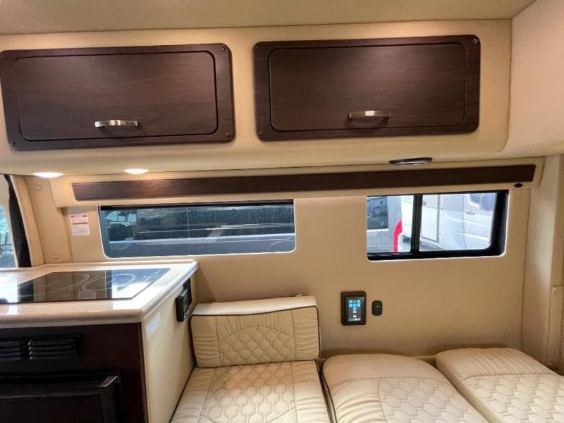 2025 Midwest Automotive Designs 2025 Midwest Automotive Designs Legend - thumbnail 26