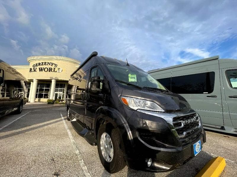 2025 Midwest Automotive Designs Legend FSL