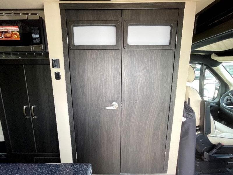 2025 Midwest Automotive Designs 2025 Midwest Automotive Designs Legend - thumbnail 11