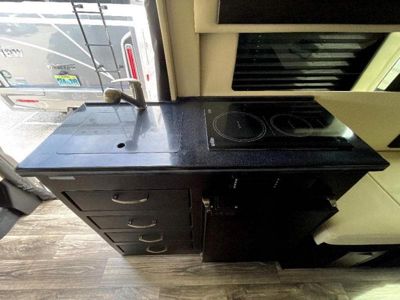 2025 Midwest Automotive Designs 2025 Midwest Automotive Designs Legend - thumbnail 20