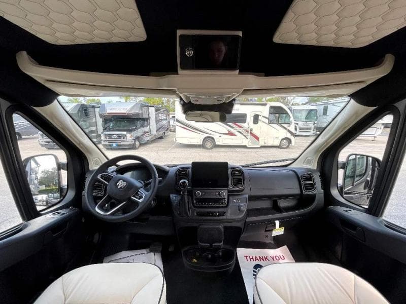 2025 Midwest Automotive Designs 2025 Midwest Automotive Designs Legend - thumbnail 10