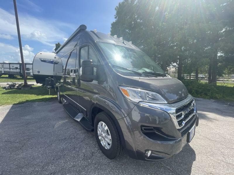 2025 Midwest Automotive Designs 2025 Midwest Automotive Designs Legend - thumbnail 11