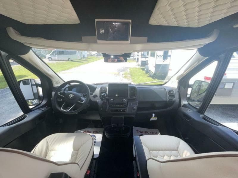 2025 Midwest Automotive Designs 2025 Midwest Automotive Designs Legend - thumbnail 12