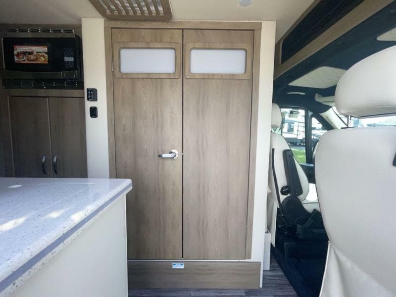 2025 Midwest Automotive Designs 2025 Midwest Automotive Designs Legend - thumbnail 14