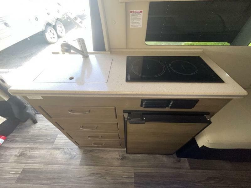 2025 Midwest Automotive Designs 2025 Midwest Automotive Designs Legend - thumbnail 17