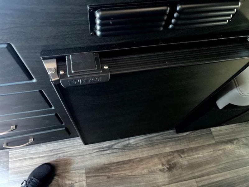 2025 Midwest Automotive Designs 2025 Midwest Automotive Designs Legend - thumbnail 20