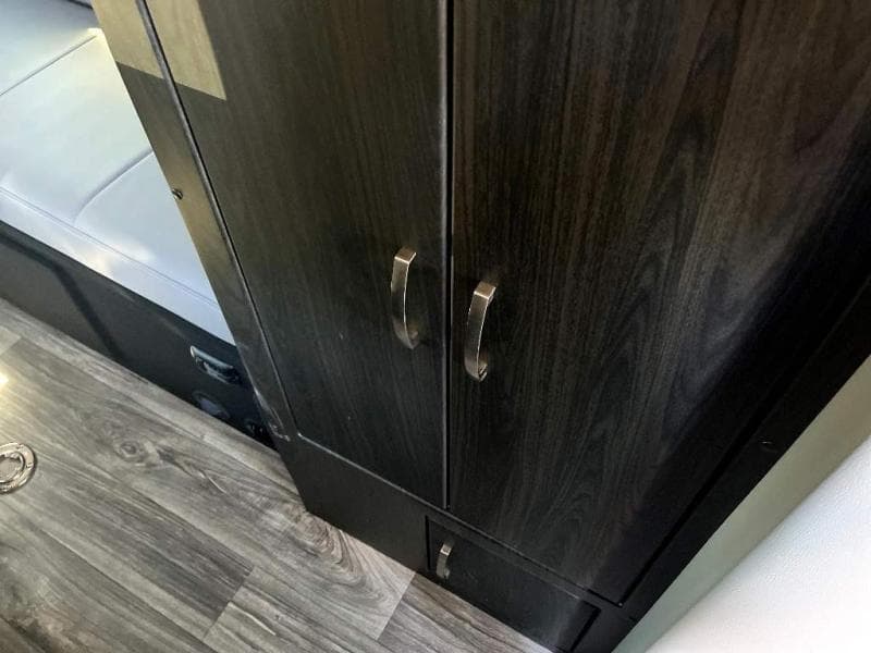 2025 Midwest Automotive Designs 2025 Midwest Automotive Designs Legend - thumbnail 22