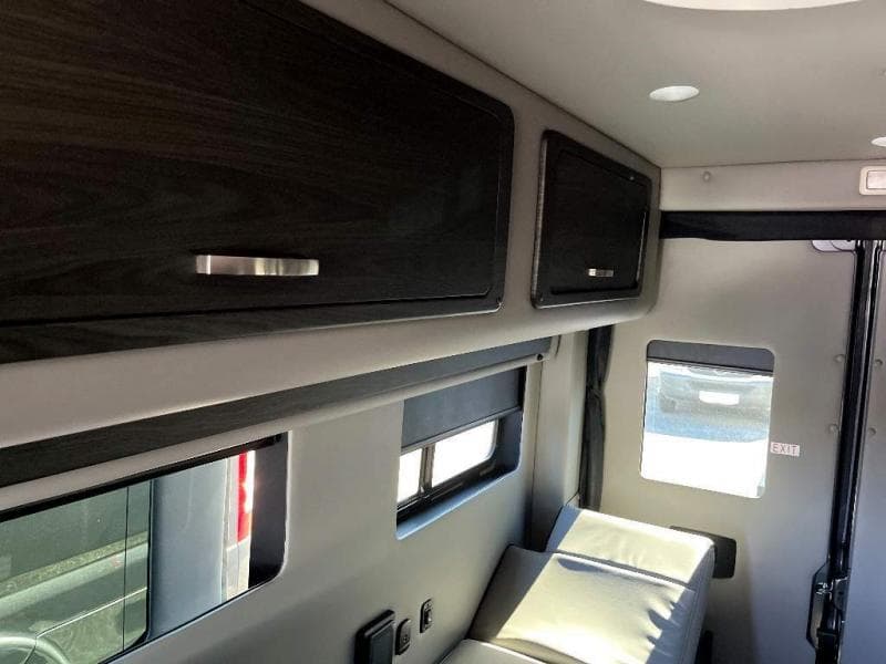 2025 Midwest Automotive Designs 2025 Midwest Automotive Designs Legend - thumbnail 27