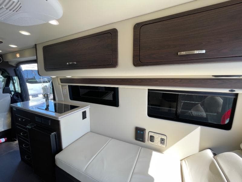 2025 Midwest Automotive Designs 2025 Midwest Automotive Designs Legend - thumbnail 11