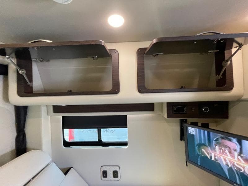 2025 Midwest Automotive Designs 2025 Midwest Automotive Designs Legend - thumbnail 21