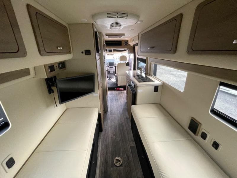 2025 Midwest Automotive Designs 2025 Midwest Automotive Designs Legend - thumbnail 20