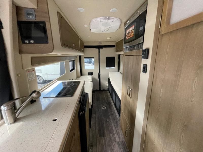 2025 Midwest Automotive Designs 2025 Midwest Automotive Designs Legend - thumbnail 9