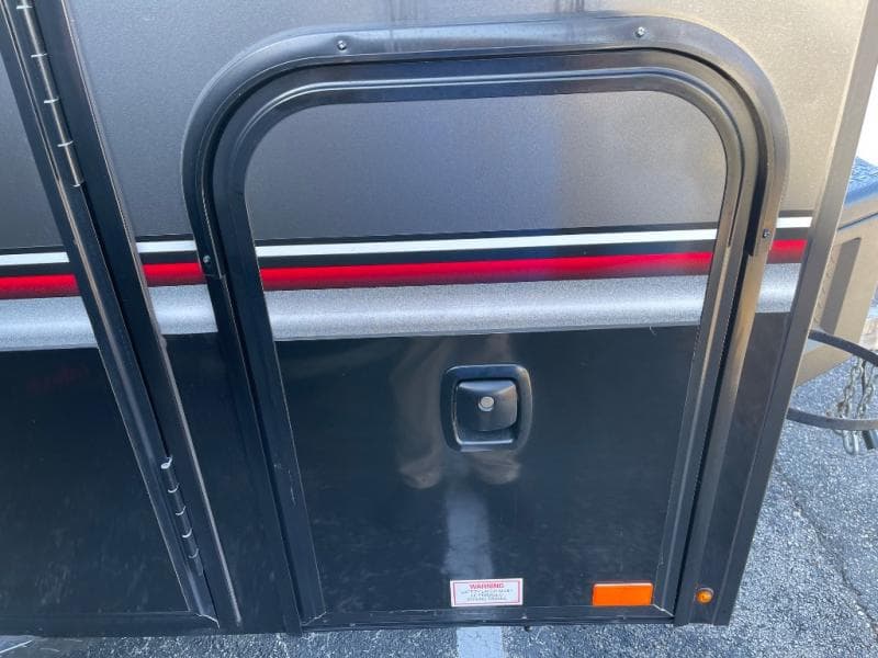 2022 inTech RV 2022 inTech RV Flyer - thumbnail 6