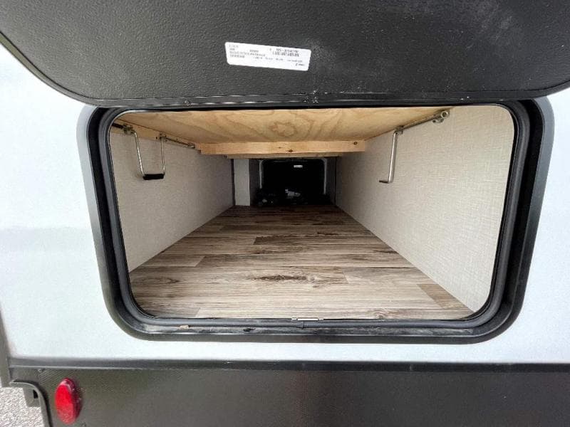 2024 Venture RV 2024 Venture RV SportTrek - thumbnail 9