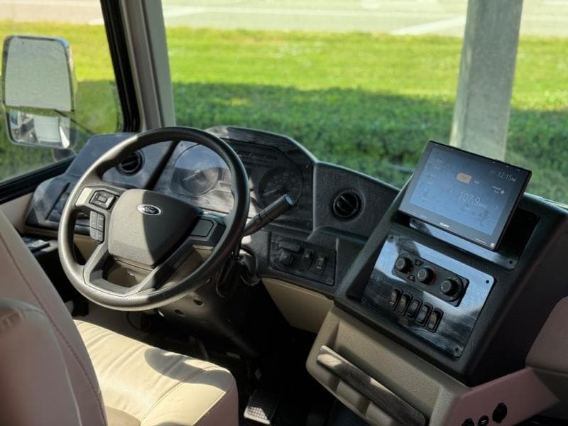 2024 Forest River 2024 Forest River Georgetown - thumbnail 6