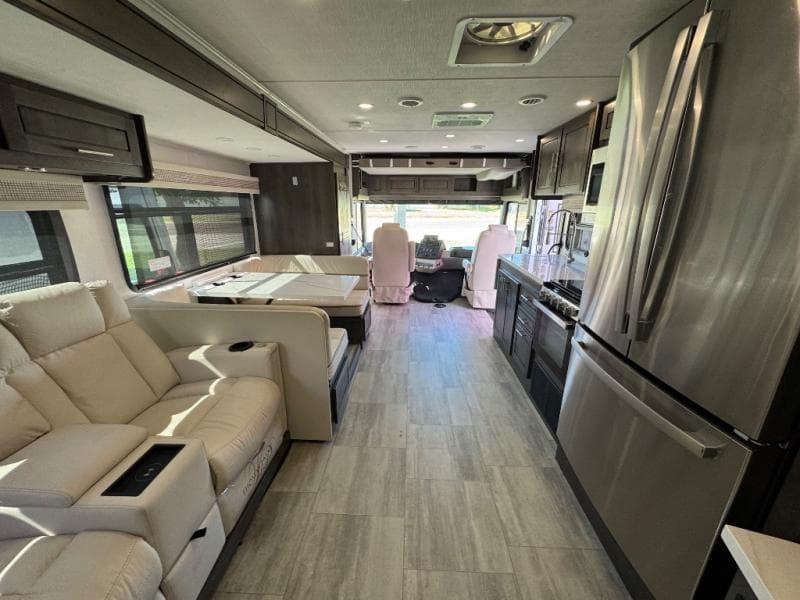 2024 Forest River 2024 Forest River Georgetown - thumbnail 8